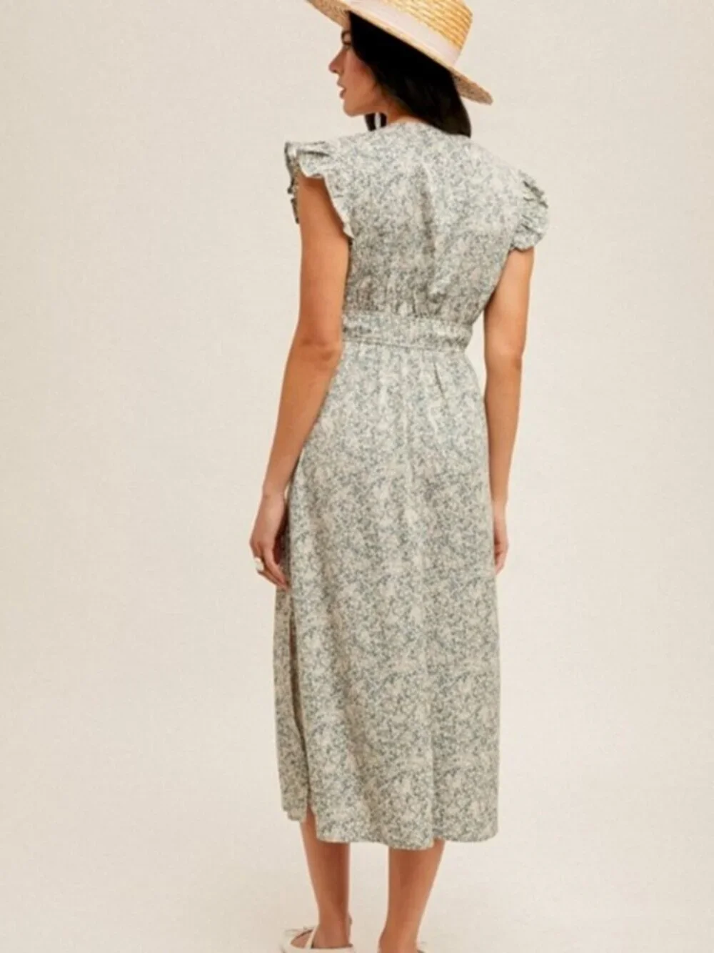 HEM & THREAD Floral Smocked Flutter Sleeve Midi Dress Blue Size S NWT - Picture 2 of 6